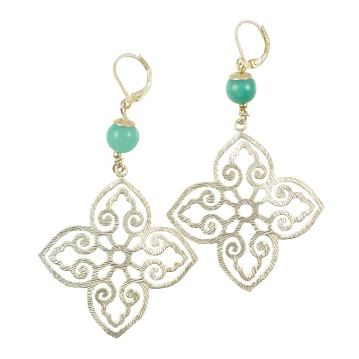 Clipping path service, Clipping path service provider, Clipping path services, Clipping path Service Company, Remove background from image, Image editing company, Photo editing company, Photo editing services, Photo retouching services