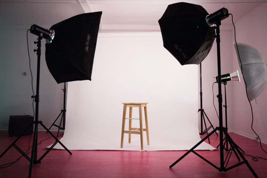 Clipping path service, Clipping path service provider, Clipping path services, Clipping path Service Company, Remove background from image, Image editing company, Photo editing company, Photo editing services, Photo retouching services